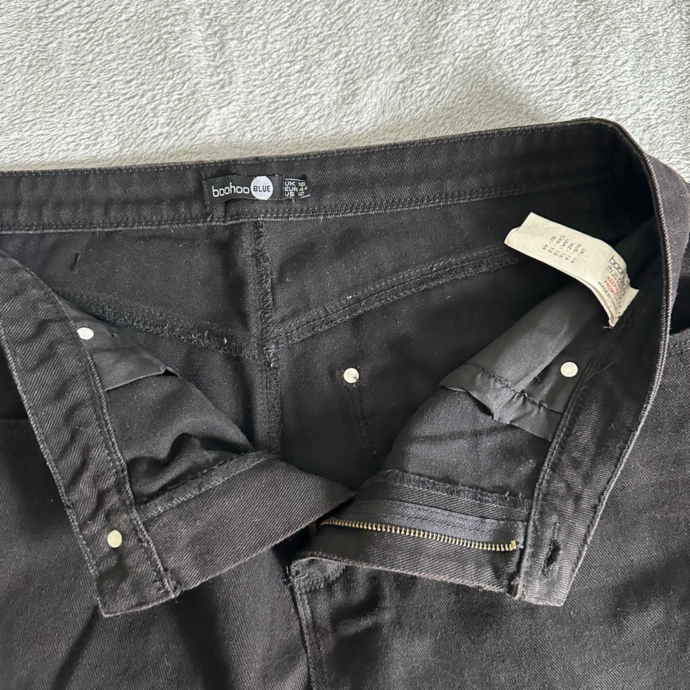 Black ripped jeans with detail - Picture 6 of 6